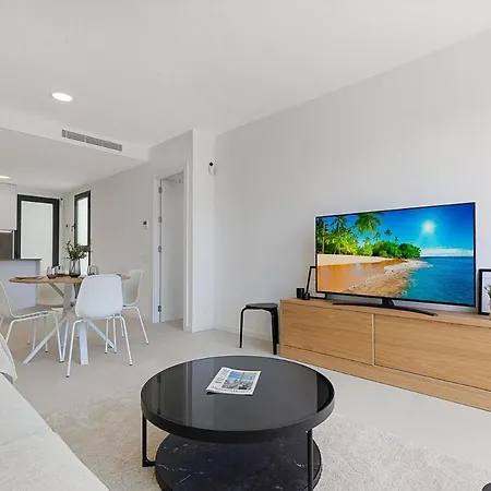 Beautiful New 2bdr Apartamento *
